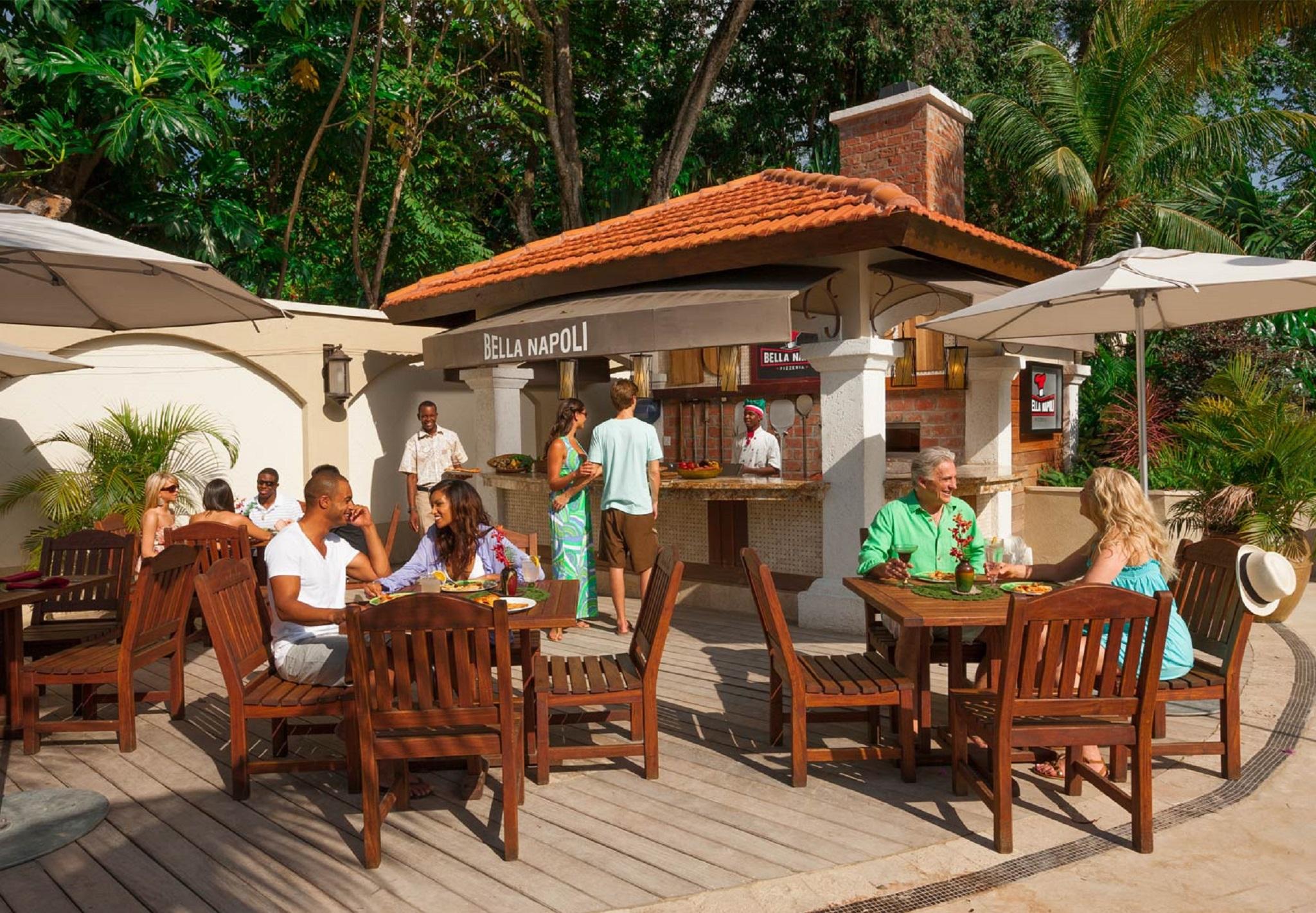 Sandals Ochi Beach Resort All Inclusive (Adults Only) 奥乔里奥斯 外观 照片